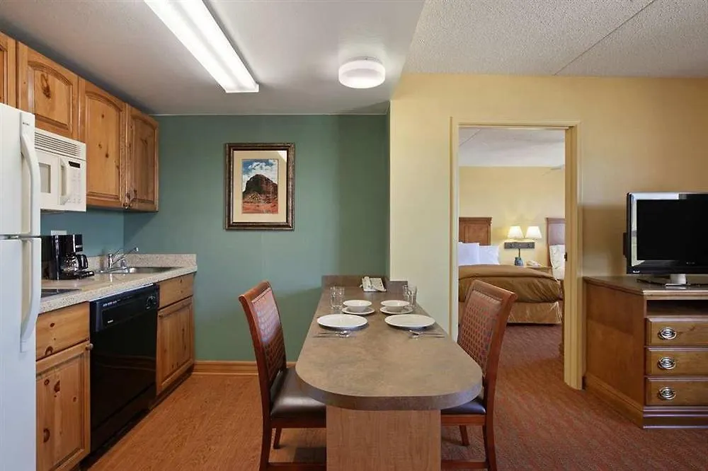 Mainstay Suites Phoenix North Hotel