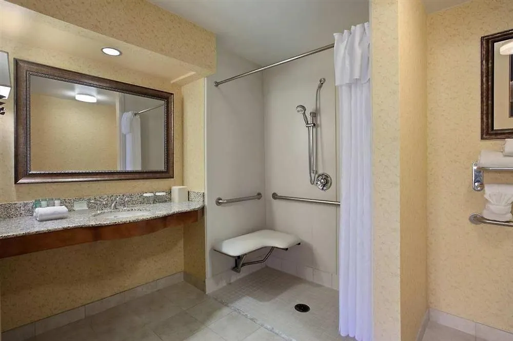 Mainstay Suites Phoenix North Hotel