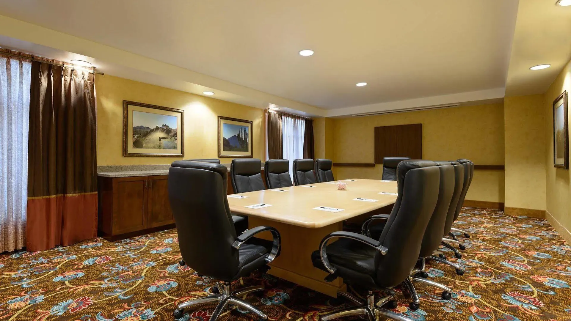 Mainstay Suites Phoenix North