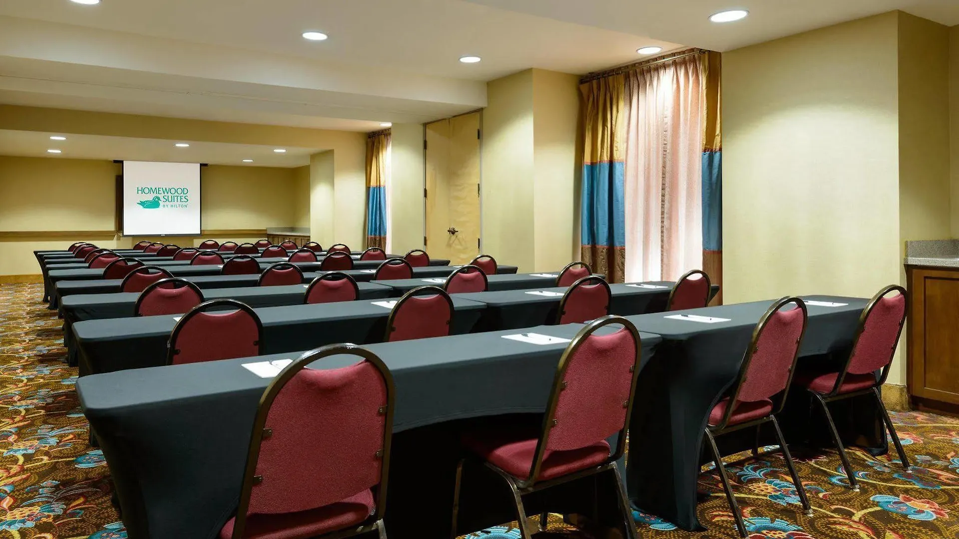Mainstay Suites Phoenix North